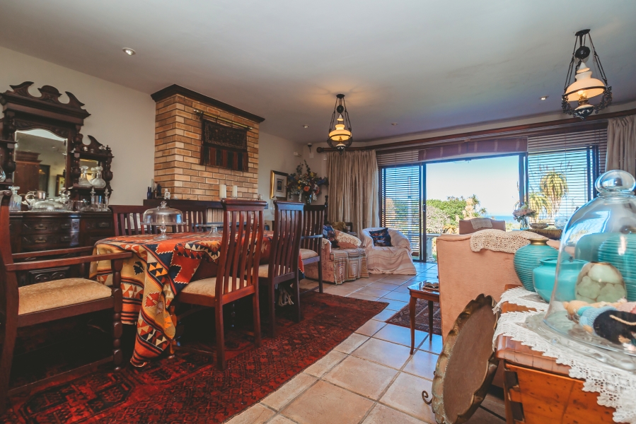 7 Bedroom Property for Sale in Outeniqua Strand Western Cape